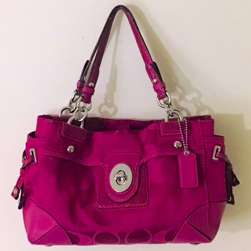 VINTAGE Coach Peyton Satchel
